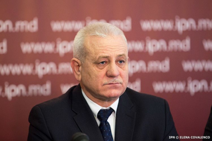 Patru persoane din anturajul lui Vlad Plahotniuc ar avea a doua identitate, declaratie