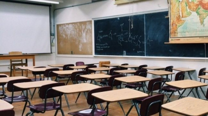 Peste 60 de institutii scolare din capitala, fara autorizatie sanitara de functionare. Acestea risca sanctiuni administrative Peste 60 de institutii scolare din capitala, fara autorizatie sanitara de functionare. Acestea risca sanctiuni administrative