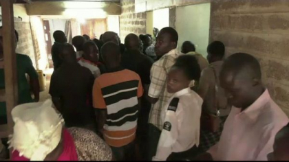 Busculada la o scoala din Kenya. Cel putin 13 copii au murit si 39 au fost raniti Busculada la o scoala din Kenya. Cel putin 13 copii au murit si 39 au fost raniti