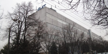O firma de familie incearca de 8 ani sa obtina dreptate dupa ce imobilul i-a fost ocupat de „Elat” - ZDG.MD O firma de familie incearca de 8 ani sa obtina dreptate dupa ce imobilul i-a fost ocupat de „Elat” - ZDG.MD