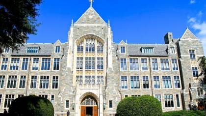Unul dintre cei mai bogati americani, la inchisoare dupa ce a incercat sa cumpere locuri pentru copiii sai la universitati de top Unul dintre cei mai bogati americani, la inchisoare dupa ce a incercat sa cumpere locuri pentru copiii sai la universitati de top