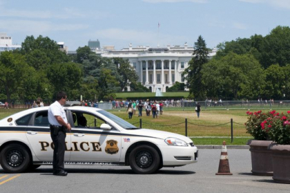 Alerta la Casa Alba, dupa ce un barbat a amenintat ca il asasineaza pe Donald Trump