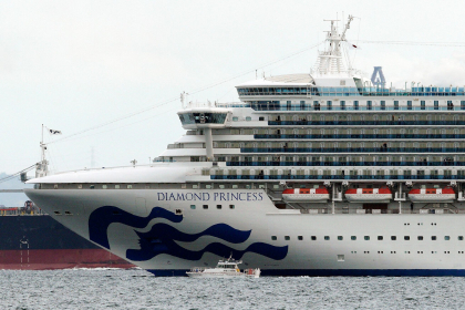 Alte circa 60 de persoane aflate la bordul pachebotului nipon Diamond Princess, testate pozitiv pentru coronavirus Alte circa 60 de persoane aflate la bordul pachebotului nipon Diamond Princess, testate pozitiv pentru coronavirus