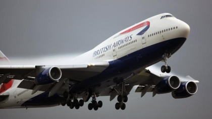 "Ajutat" de furtuna, un avion al British Airways a doborat recordul pentru cel mai rapid zbor intre New York si Londra - VIDEO "Ajutat" de furtuna, un avion al British Airways a doborat recordul pentru cel mai rapid zbor intre New York si Londra - VIDEO