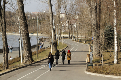 Vreme frumoasa in toata tara. Maxime de pana la + 7 grade vom avea in capitala. Ce temperaturi se vor inregistra in urmatoarele zile. Prognoza meteo - FOTO