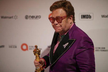 Anuntul oficial facut de Elton John. De ce boala sufera