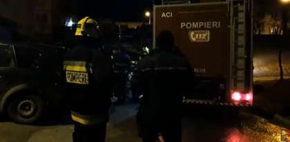 O femeie a ars de vie in apartamentul cuprins de flacari pe strada Florilor din capitala. Ce spun pompierii - GALERIE FOTO/VIDEO O femeie a ars de vie in apartamentul cuprins de flacari pe strada Florilor din capitala. Ce spun pompierii - GALERIE FOTO/VIDEO