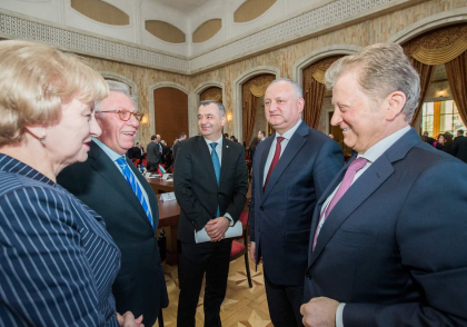 Aproape un milion de lei din bugetul de stat - cheltuiti de Curtea Constitutionala pentru organizarea unei conferinte internationale. Presedintele Comisiei de la Venetia, Igor Dodon, Ion Chicu si Zinaida Greceanii - prezenti la eveniment - GALERIE FOTO