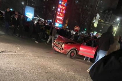 Detalii noi despre accidentul de pe strada Alba Iulia din capitala unde s-au ciocnit violent trei autoturisme. Ce spune politia - FOTO