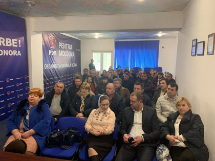 Democratii continua sa paraseasca partidul. Anuntul facut de Sergiu Sarbu - GALERIE FOTO Democratii continua sa paraseasca partidul. Anuntul facut de Sergiu Sarbu - GALERIE FOTO