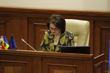 Deputatii PDM sustin un briefing de presa: "Ministrul de externe regreta afirmatia privind conflictul transnistrean si isi va cere scuze public" - VIDEO