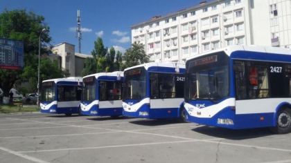 Spoturi informative in troleibuzele din Chisinau, privind coronavirusul. Cum arata acestea - VIDEO Spoturi informative in troleibuzele din Chisinau, privind coronavirusul. Cum arata acestea - VIDEO
