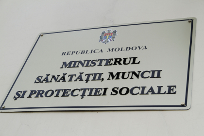 Ministerul Sanatatii ofera detalii despre cele doua persoane depistate cu temperatura la aeroportul din Chisinau Ministerul Sanatatii ofera detalii despre cele doua persoane depistate cu temperatura la aeroportul din Chisinau