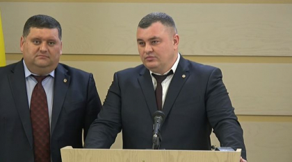 Deputatii PSRM condamna comportamentul de la sedinta Parlamentului a deputatilor din blocul ACUM: "Ce se intampla ieri, se cerea interventia unui psihiatru" - VIDEO Deputatii PSRM condamna comportamentul de la sedinta Parlamentului a deputatilor din blocul ACUM: "Ce se intampla ieri, se cerea interventia unui psihiatru" - VIDEO