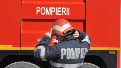 Incendiu de vegetatie in sectorul Ciocana. Pompierii, la fata locului Incendiu de vegetatie in sectorul Ciocana. Pompierii, la fata locului