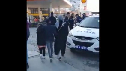 Redactorul-sef si trei colaboratori ai Sputnik Turcia au fost arestati de politia din Istanbul Redactorul-sef si trei colaboratori ai Sputnik Turcia au fost arestati de politia din Istanbul