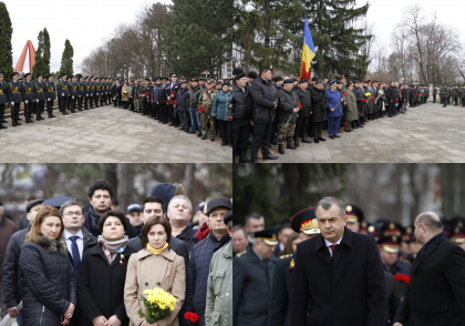 Fostii si actualii ministri - fata in fata. Maia Sandu si-a aliniat echipa intr-o parte, iar Ion Chicu - in alta. Tabloul surprins la evenimentul de comemorare a victimelor razboiului de pe Nistru - GALERIE FOTO Fostii si actualii ministri - fata in fata. Maia Sandu si-a aliniat echipa intr-o parte, iar Ion Chicu - in alta. Tabloul surprins la evenimentul de comemorare a victimelor razboiului de pe Nistru - GALERIE FOTO