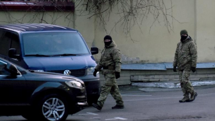 Preot din Ucraina, acuzat de trafic cu arme. A vandut un lansator de grenade si dinamita Preot din Ucraina, acuzat de trafic cu arme. A vandut un lansator de grenade si dinamita