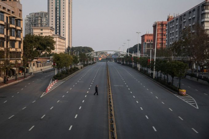 Cum este de fapt sa fii infectat cu coronavirus. Jurnalul unui britanic din Wuhan