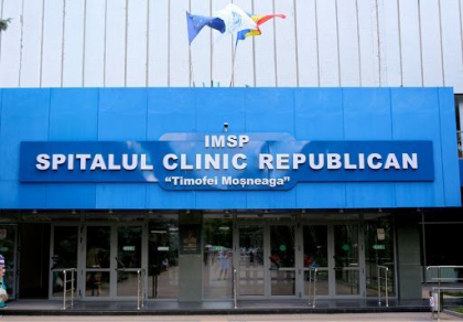 Femeia infectata cu coronavirus, internata la Spitalul Republican si nu la spitalul "Toma Ciorba" asa cum spuneau autoritatile. Angajatii institutiei revoltati: "Acolo nu sunt conditii pentru astfel de bolnavi"