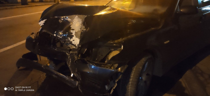 Accident grav in capitala. Un autoturism - facut zob - GALERIE FOTO