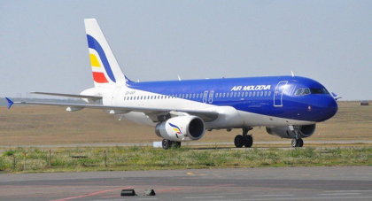 Surse. Insotitorii de bord de la AirMoldova au fost trimisi fortat in concediu Surse. Insotitorii de bord de la AirMoldova au fost trimisi fortat in concediu