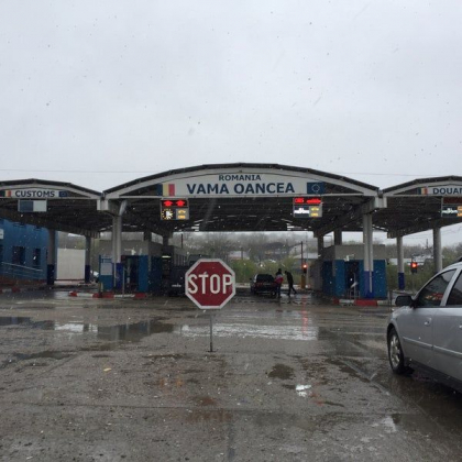Autoritatile romane au inchis doua puncte de trecere cu Republica Moldova. Anuntul ministrului de Interne al Romaniei Autoritatile romane au inchis doua puncte de trecere cu Republica Moldova. Anuntul ministrului de Interne al Romaniei