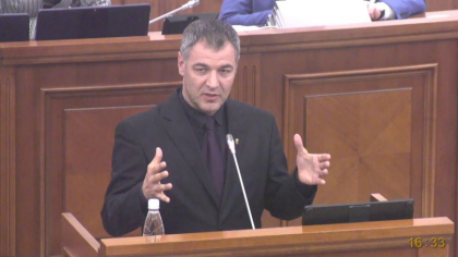 Ce castiga socialistii, in urma instituirii starii de urgenta in RM pentru 60 de zile. Discursul lui Octavian Ticu in plenul parlamentului: “Asta e adevarata miza...” - VIDEO Ce castiga socialistii, in urma instituirii starii de urgenta in RM pentru 60 de zile. Discursul lui Octavian Ticu in plenul parlamentului: “Asta e adevarata miza...” - VIDEO