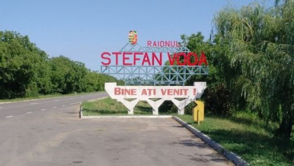 Doua femei din Stefan Voda infectate cu coronavirus, dupa ce au fost intr-un pelerinaj la o manastire din Ucraina 