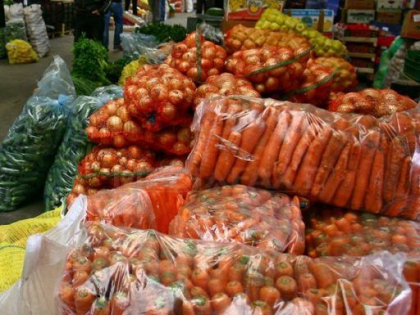 Platforma DA solicita Guvernului ca in perioada starii de urgenta sa plafoneze preturile la legume care sunt solicitate in randul pensionarilor /DOC