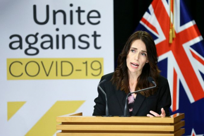 Panica in Noua Zeelanda: batai la supermarketuri si cozi la magazinele de arme