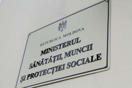 Reactia Ministerului Sanatatii la informatiile difuzate de Avocatul Poporului despre faptul ca mai multi medici doresc sa demisioneze pentru ca nu au echipamente medicale Reactia Ministerului Sanatatii la informatiile difuzate de Avocatul Poporului despre faptul ca mai multi medici doresc sa demisioneze pentru ca nu au echipamente medicale