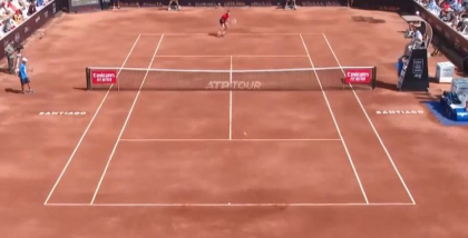Mai multi sportivi ofera ajutor persoanelor care sunt afectate de coronavirus. Printre acestia se numara marele tenismen Roger Federer, luptatorul UFC, Conor McGregor, dar si cateva formatii de fotbal 