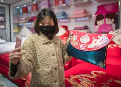 A 6-a zi fara cazuri de coronavirus in Wuhan, viata revine la normal A 6-a zi fara cazuri de coronavirus in Wuhan, viata revine la normal
