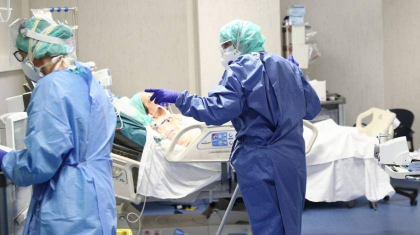Bolnavii de coronavirus din Bergamo raman cu ochii deschisi, speriati ca adorm si nu se mai trezesc - VIDEO Bolnavii de coronavirus din Bergamo raman cu ochii deschisi, speriati ca adorm si nu se mai trezesc - VIDEO