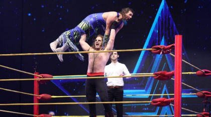 Romanii au talent 2020: Iorgu Aggressor si Tom Fulton Future Shock au transformat scena intr-un ring de wrestling - VIDEO
Romanii au talent 2020: Iorgu Aggressor si Tom Fulton Future Shock au transformat scena intr-un ring de wrestling - VIDEO