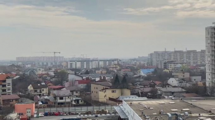 Poluare uriasa in Bucuresti. Oamenii spun ca nu pot sa respire. ”Afara este un iad de gudroane arse” Poluare uriasa in Bucuresti. Oamenii spun ca nu pot sa respire. ”Afara este un iad de gudroane arse”