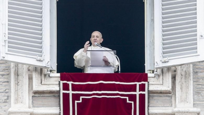 Papa spune ca pandemia de coronavirus ar putea fi raspunsul naturii la criza climatica