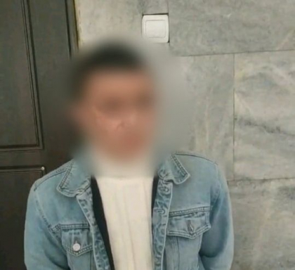 A furat doua inele din aur din geanta unei femei, care se afla in Dispensarul Republican de Narcologie. Un barbat din capitala, retinut
