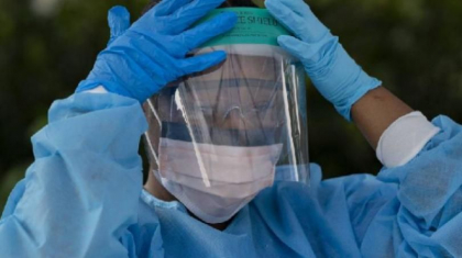 Echipamentul de protectie pentru personalul medical, importat din China, a „disparut pe drum” // Expert: autoritatile s-au zgarcit sa plateasca un zbor charter - Anticoruptie.md