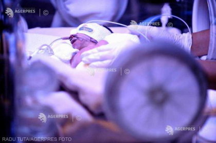 Bebelus de doar patru zile ucis de coronavirus: „Nu se stie daca contagierea s-a realizat dupa nastere"