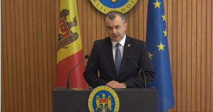 Cate din cele 1400 de biserici din tara nu au respectat regimul impus de autoritati si au tinut slujbe cu participarea enoriasilor