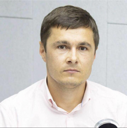 Ministrul Justitiei cere opinia "prietenilor": sa fie sau nu organizata marti sedinta CSM. Agenda prevede promovari si eliberari din functie a unor judecatori - FOTO