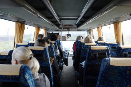 Decis. Moldovenii aflati peste hotare pot veni acasa si cu autocarele, nu doar cu avionul. Cum o pot face. Decizia Comisiei pentru Situatii Exceptionale