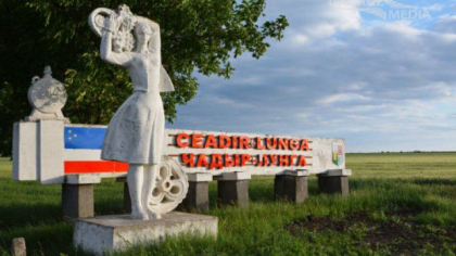 Un barbat beat - gasit ingropat de viu intr-un sant la Ceadir-Lunga. Ce spun oamenii legii Un barbat beat - gasit ingropat de viu intr-un sant la Ceadir-Lunga. Ce spun oamenii legii