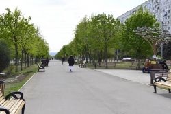 Au inceput lucrarile de reabilitare a aleii pietonale de pe bulevardul Mircea cel Batran. Cand bani vor fi cheltuiti si cand vor fi finalizate lucrarile - FOTO