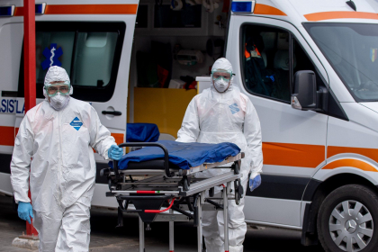 Printre persoanele care au decedat astazi de coronavirus este si o femeie de 37 de ani. Ce boli mai avea