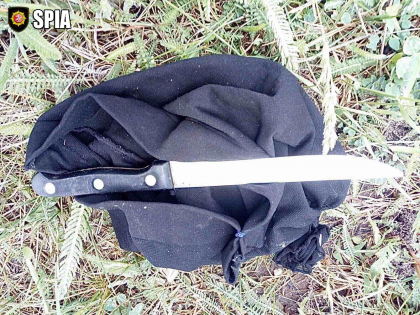 Doi tineri din Leova - retinuti in flagrant de catre oamenii legii. Cum au incercat acestia sa jefuiasca casa unui barbat - GALERIE FOTO Doi tineri din Leova - retinuti in flagrant de catre oamenii legii. Cum au incercat acestia sa jefuiasca casa unui barbat - GALERIE FOTO