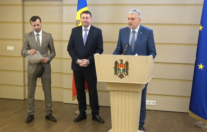 Deputatii PPDA propun crearea Comisiei parlamentare pentru anchetarea actelor de coruptie si imbogatire ilicita a presedintelui Igor Dodon - VIDEO Deputatii PPDA propun crearea Comisiei parlamentare pentru anchetarea actelor de coruptie si imbogatire ilicita a presedintelui Igor Dodon - VIDEO