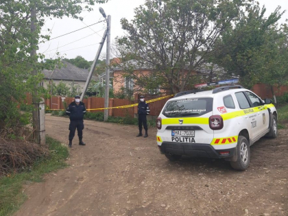 Ce spune politia despre minorul din Hancesti, gasit mort in toaleta casei Ce spune politia despre minorul din Hancesti, gasit mort in toaleta casei